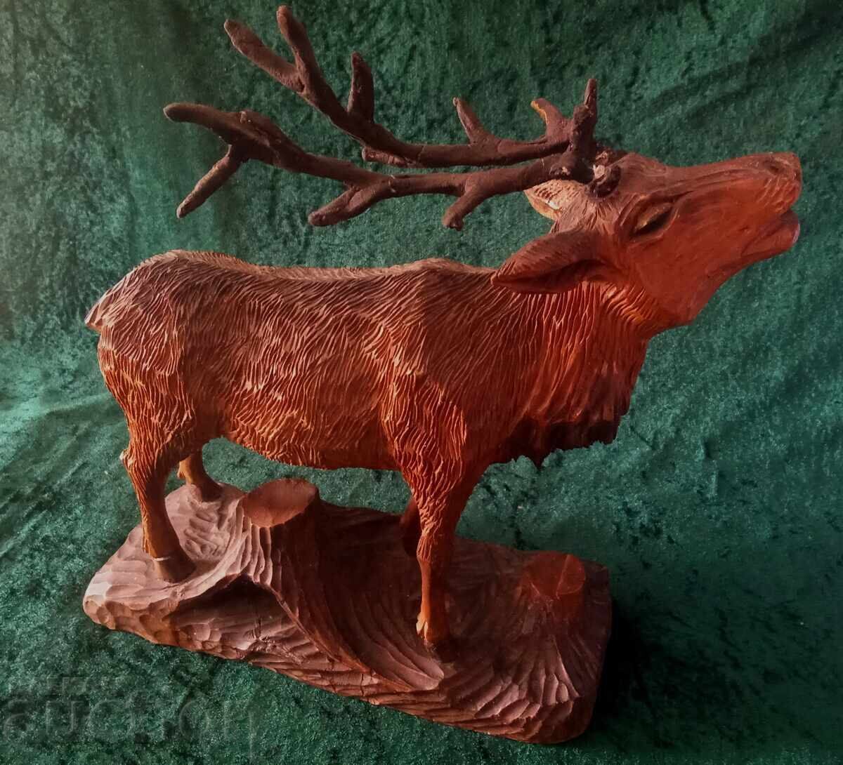 Аукцион Дърворезба. Елен