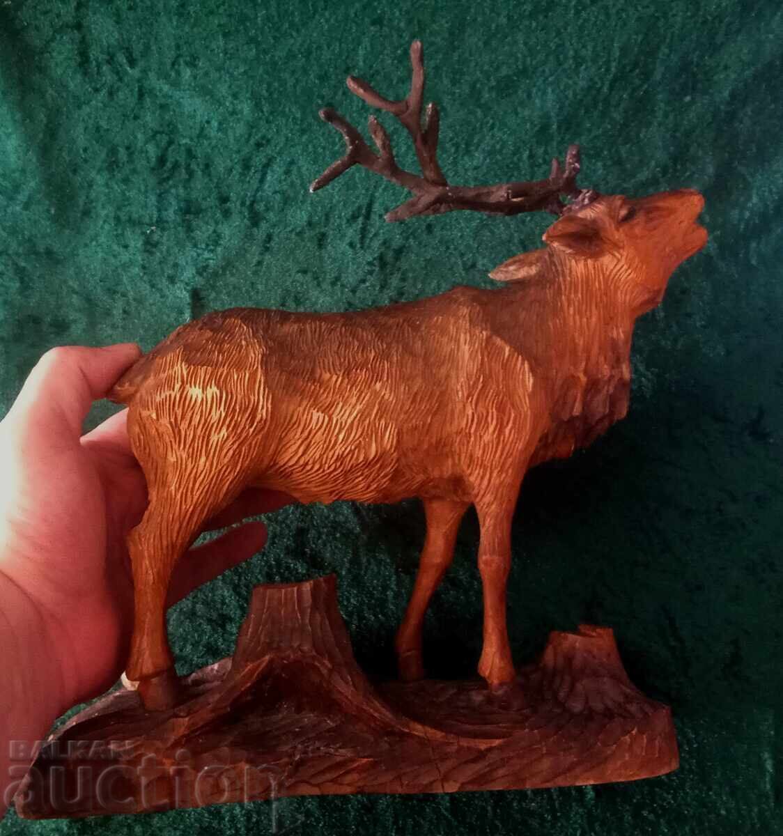 Доставка на Дърворезба. Елен