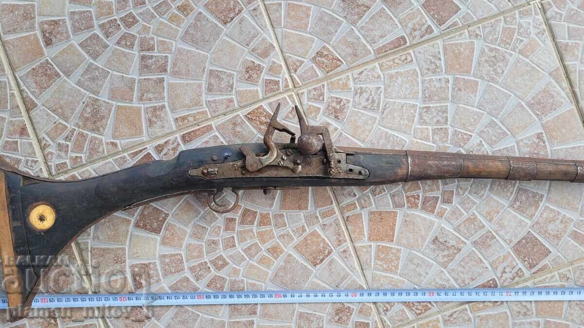 Auction Cannon, flintlock, musket, rifle Auction Cannon, flintlock, musket, rifle