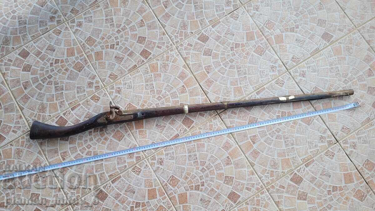 Cannon, flintlock, musket, rifle Cannon, flintlock, musket, rifle