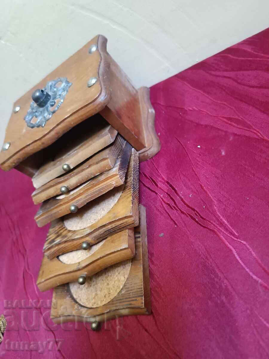 Auction Wooden Dintizh Stands Auction Wooden Dintizh Stands