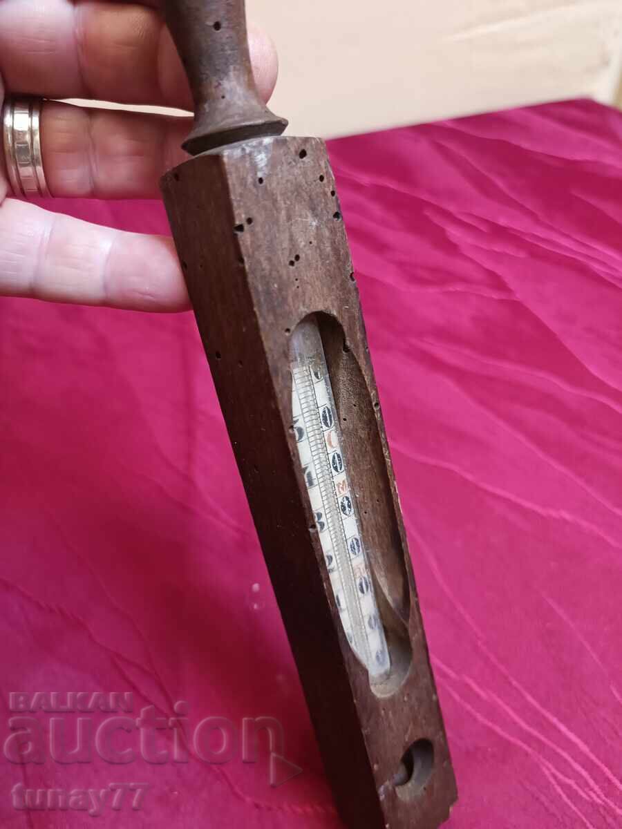 Винтиж Антикварен Спиртен Термометър с цена 5.00 лв. | € 2.56 Винтиж Антикварен Спиртен Термометър с цена 5.00 лв. | € 2.56