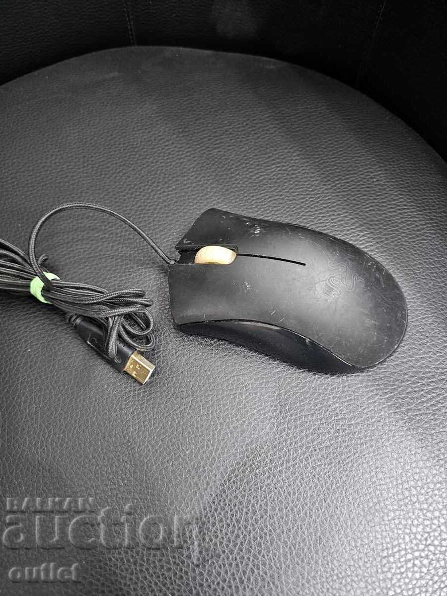 Ποντίκι Razer DeathAdder Essential για παίκτες Ποντίκι Razer DeathAdder Essential για παίκτες