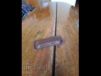 Brichetă veche Rosetta JR