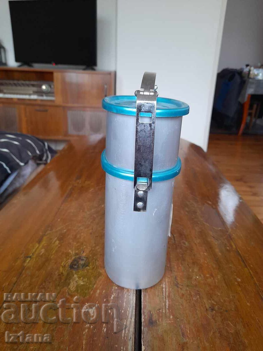 Old aluminum food containers with price 55.00 BGN | € 28.12