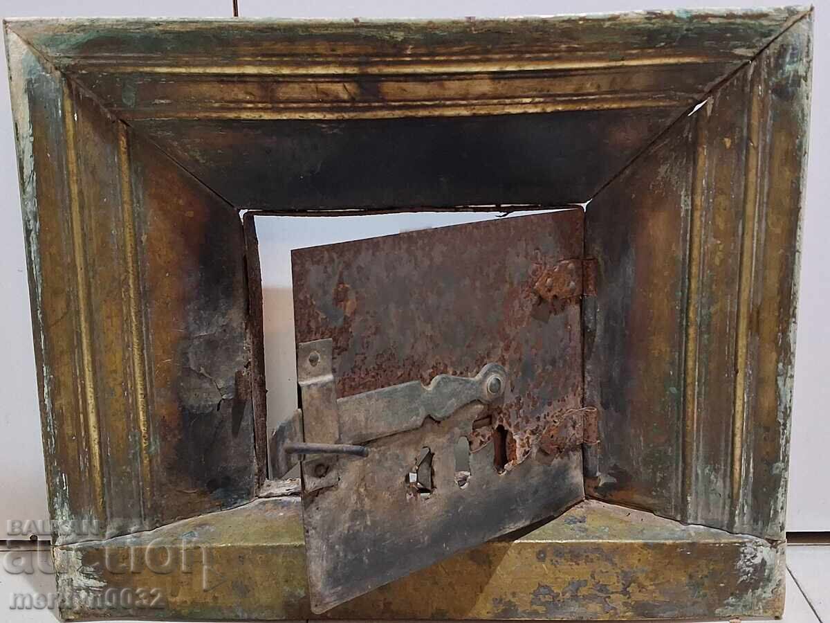 Аукцион Стара вратичка от зидана печка камина джамал