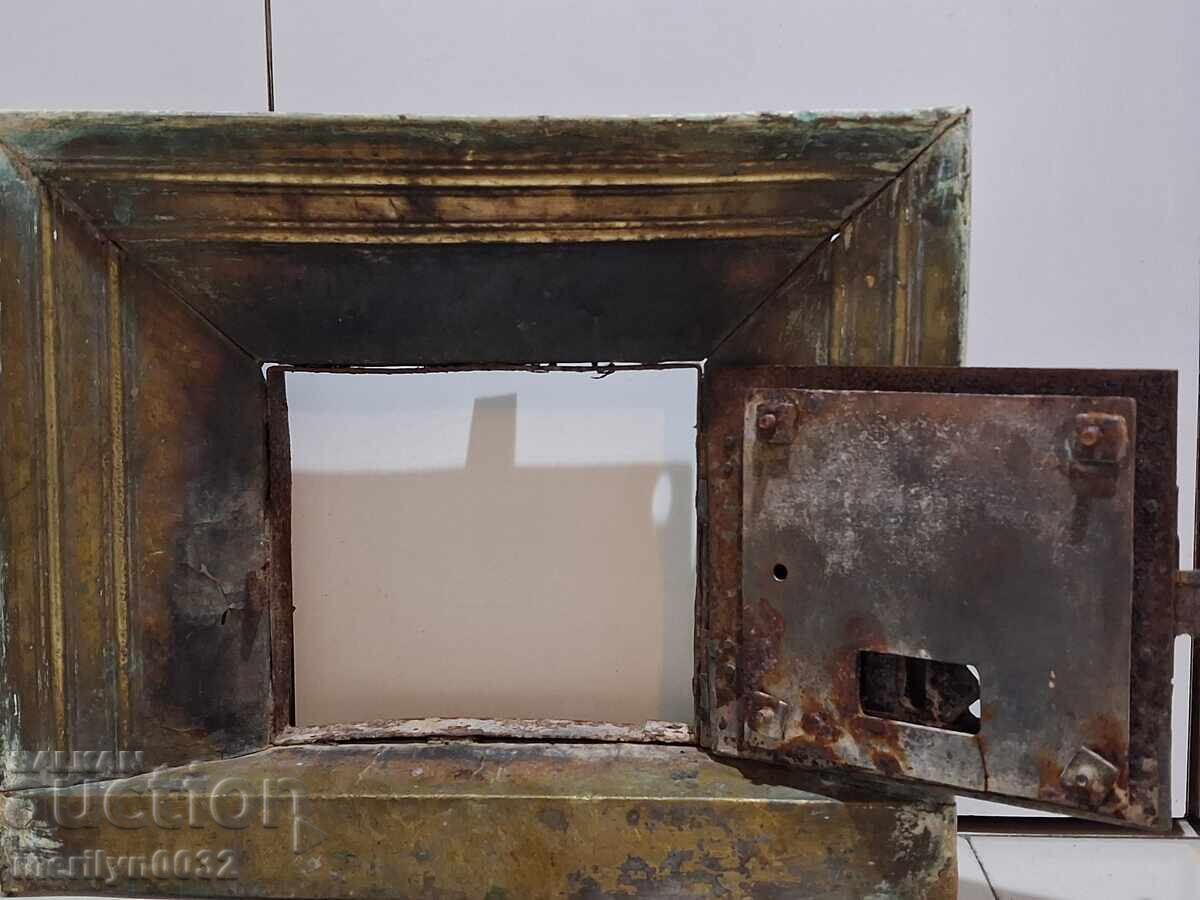 Доставка на Стара вратичка от зидана печка камина джамал