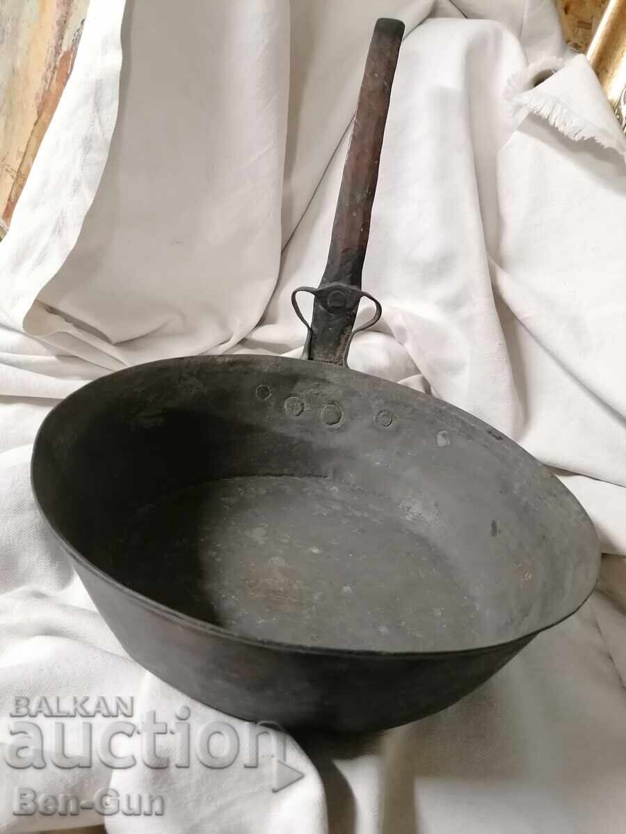 Antique copper pan Antique copper pan