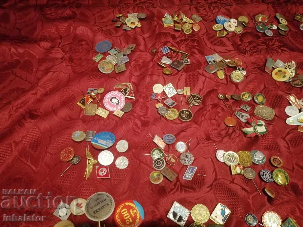 Доставка на 300 бр Значки СОЦ Бг Доставка на 300 бр Значки СОЦ Бг