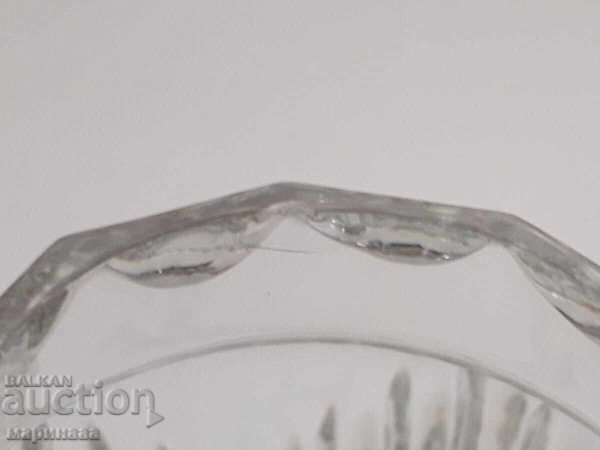 Livrarea VAZĂ MASIVĂ. CRISTAL