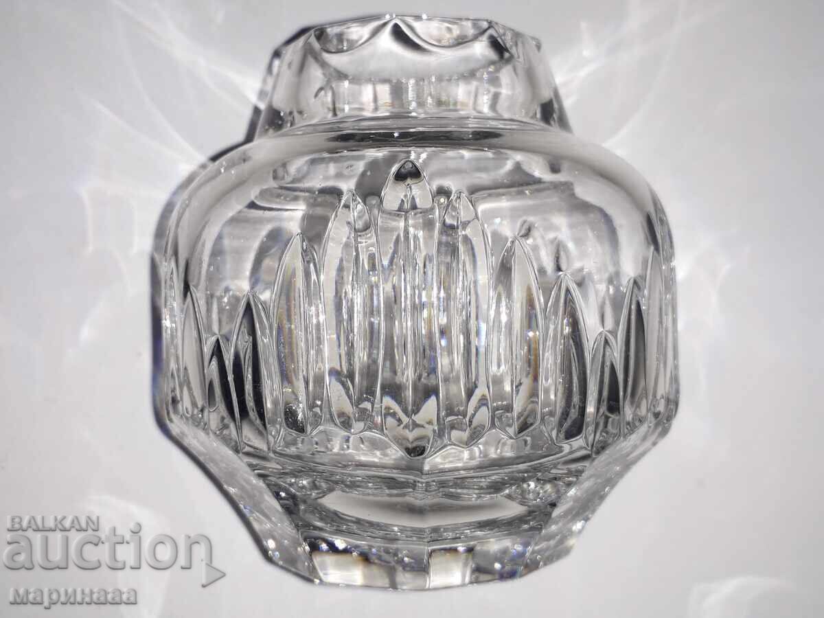 VAZĂ MASIVĂ. CRISTAL