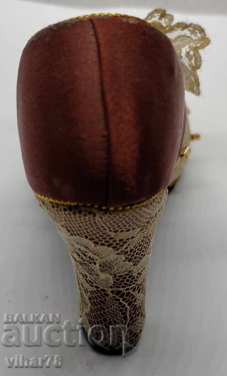 Papuc vechi pentru bijuterii - 7