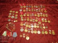 70 τμχ Σοβιετικά Βουλγαρικά Μετάλλια και Σήματα
