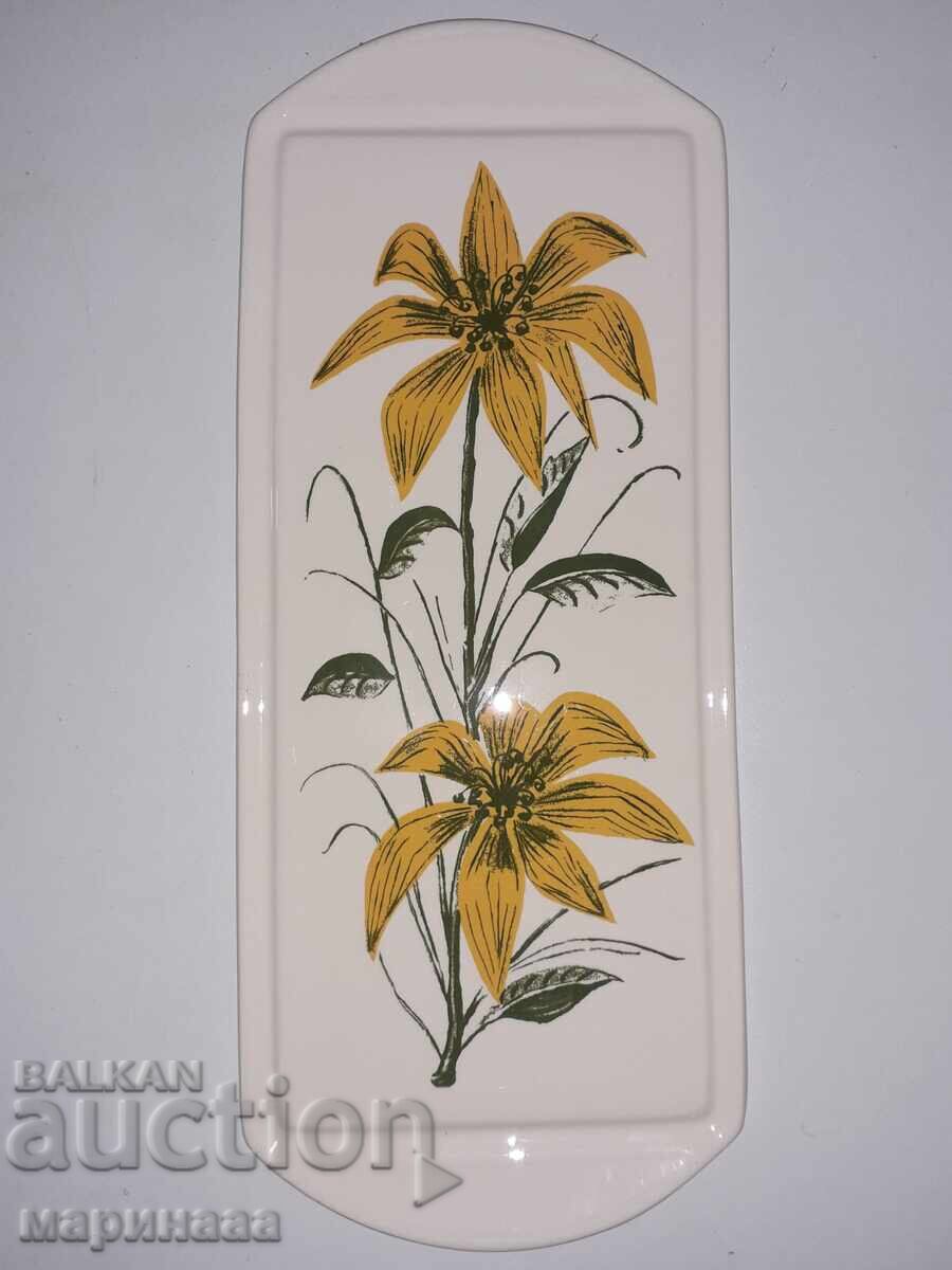 ТАБЛА. ПОДНОС