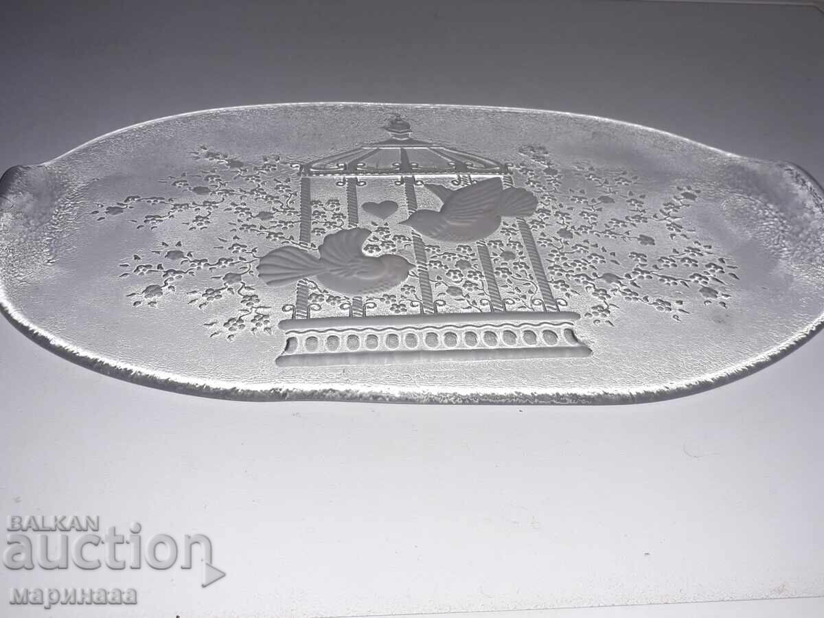TABLE. TRAY. TEMPERED GLASS with price 6.00 BGN | € 3.07