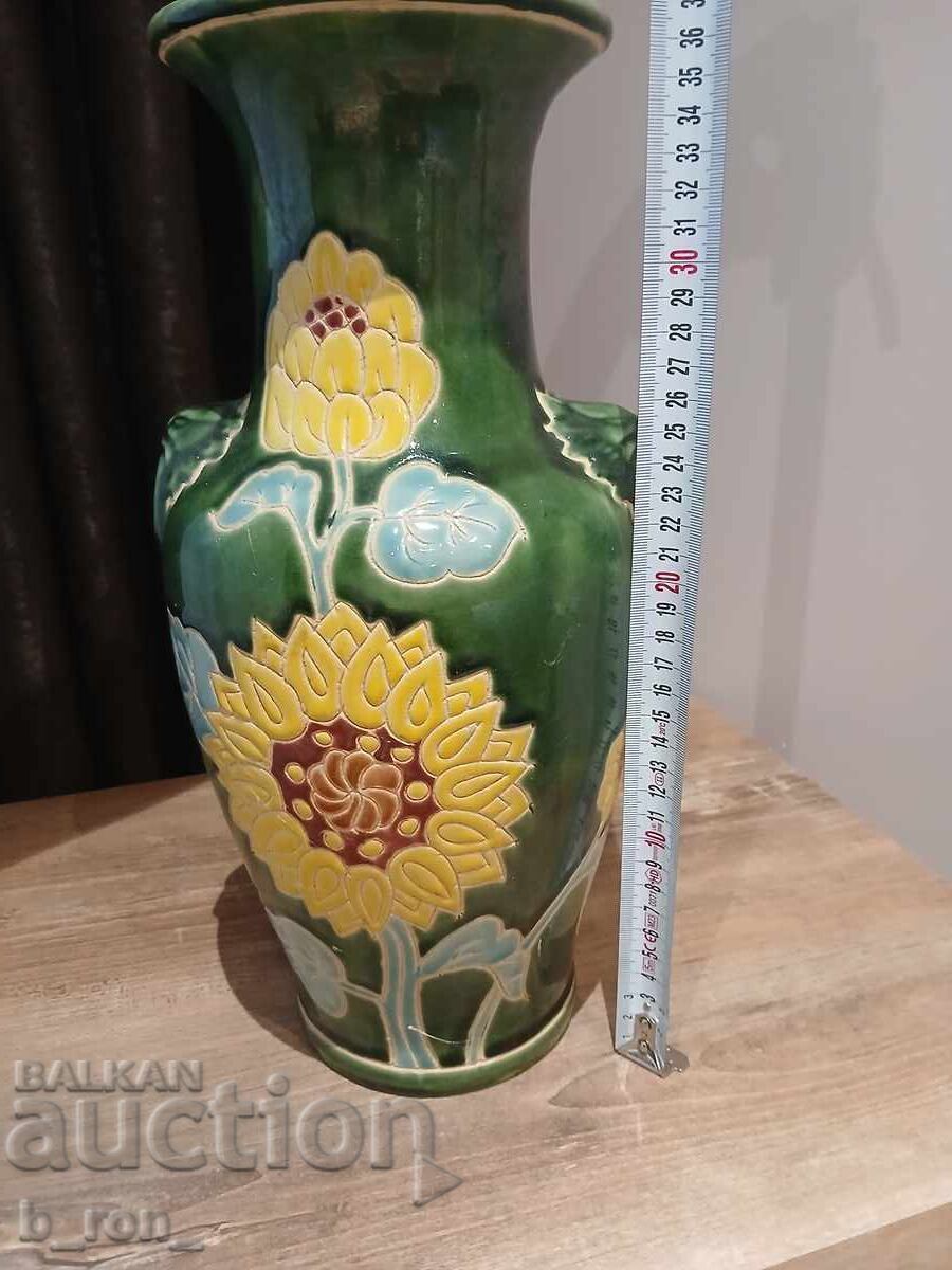 Livrarea Vaza de portelan