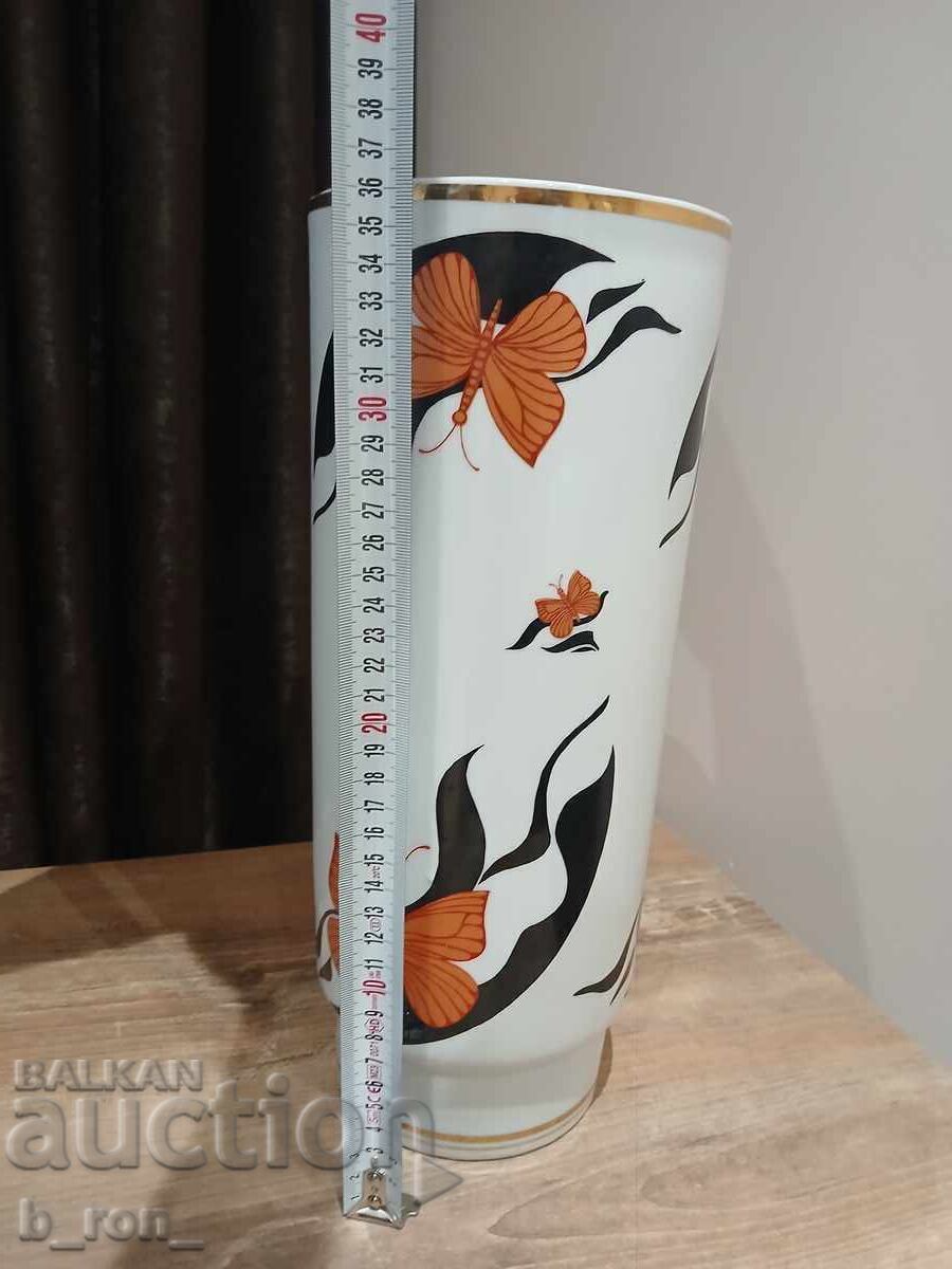 Βάζο από πορσελάνη με τιμή € 5.00 | 9.78 BGN