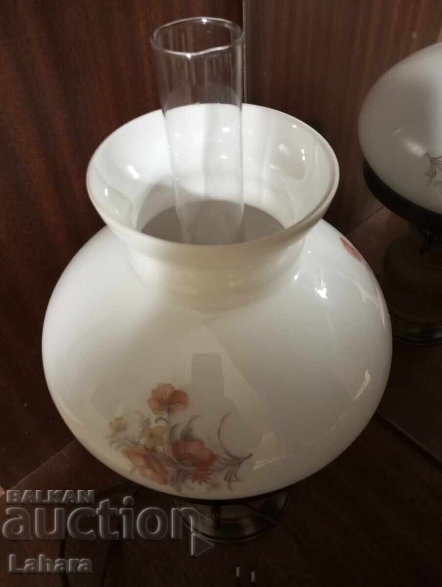 Beautiful nightstand, table lamp - 5 Beautiful nightstand, table lamp - 5