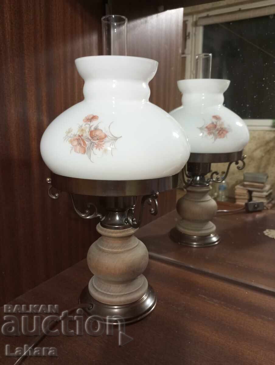 Beautiful nightstand, table lamp Beautiful nightstand, table lamp