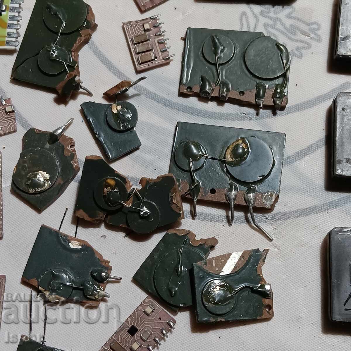 Elscrap with price 30.00 BGN | € 15.34