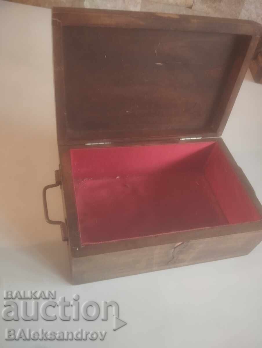 Delivery of Wooden chest with brass fittings