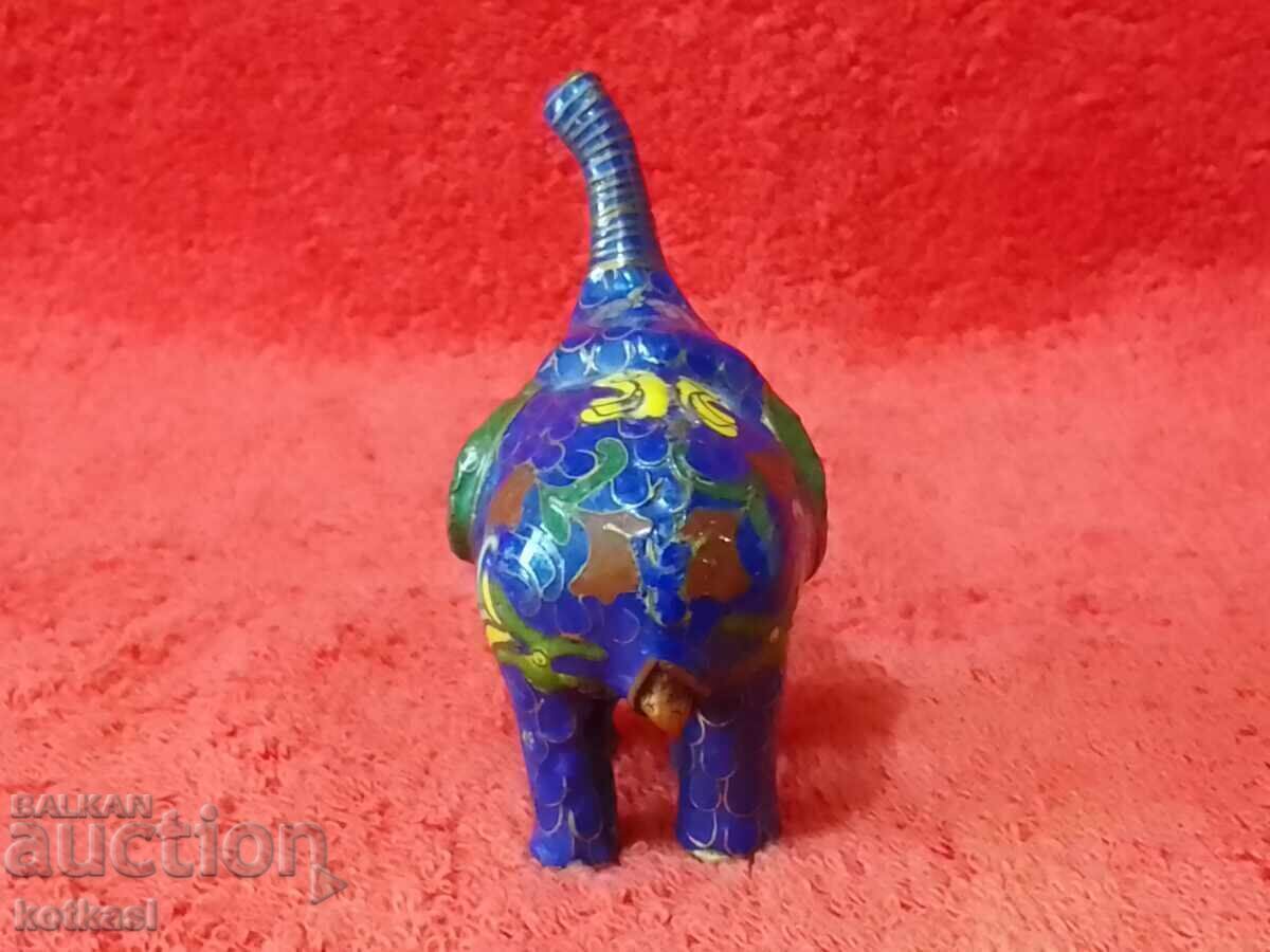 Delivery of Old small elephant figure, cellular enamel cloisonné
