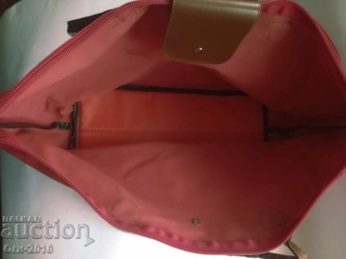 Аукцион Чанта за Дами Аукцион Чанта за Дами