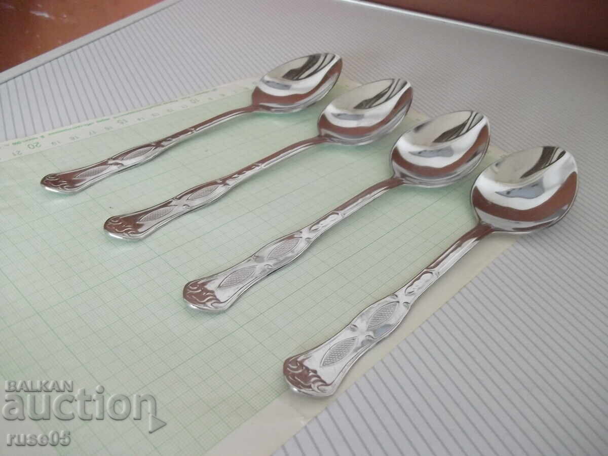 Delivery of Lot of 4 spoons