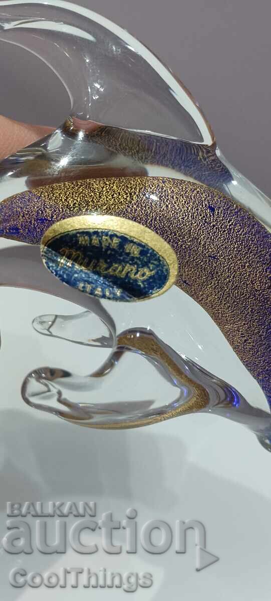 Delivery of Murano with label, perfect Delivery of Murano with label, perfect