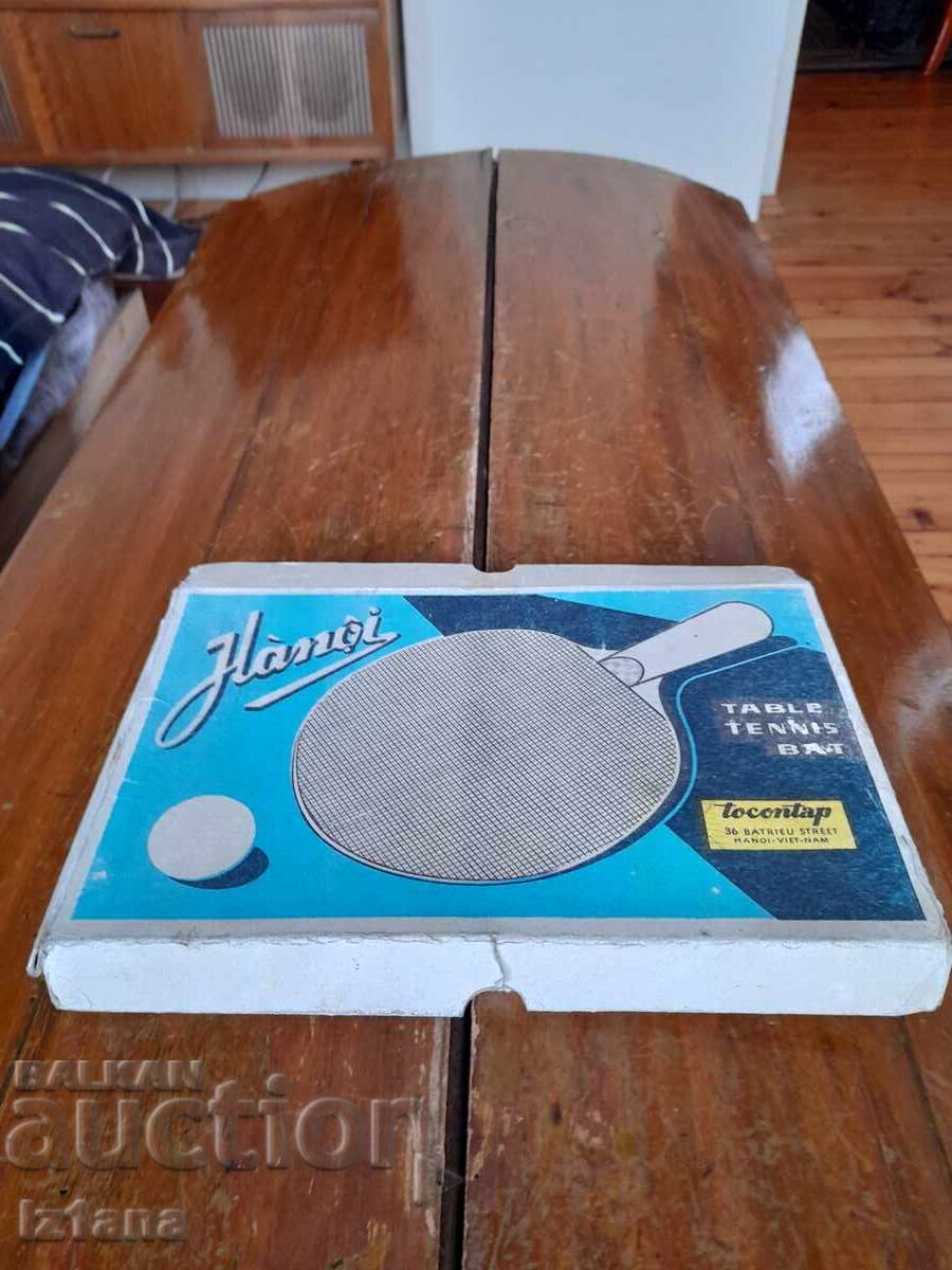 Veche paletă de tenis de masă vietnameză