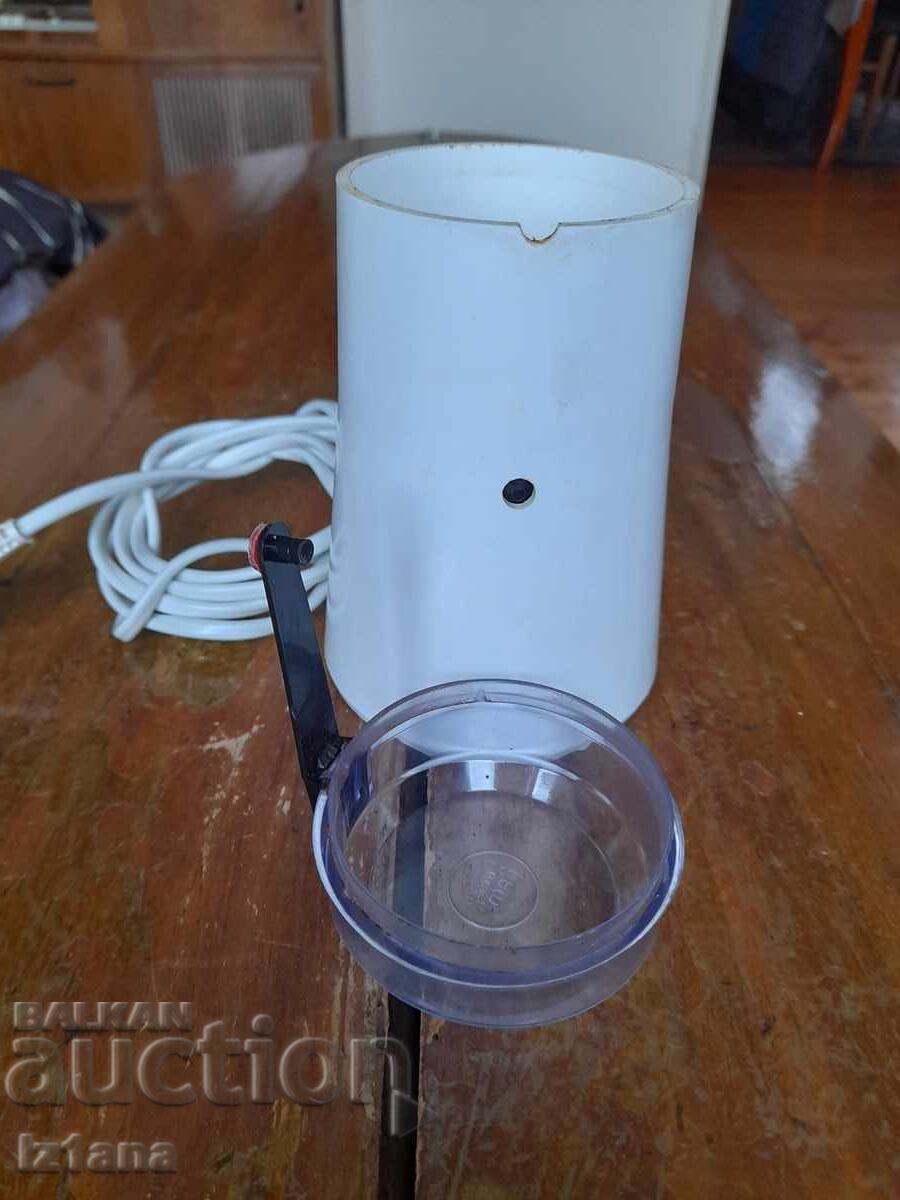 Доставка на Стара електрическа кафемелачка