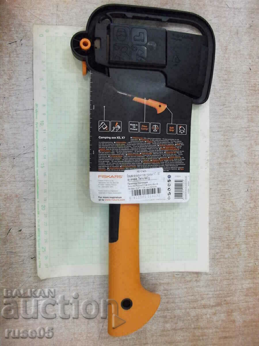 Delivery of Ax "FISKARS-X7-XS" for camping and tourism Finnish new