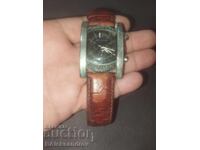 Handwatch