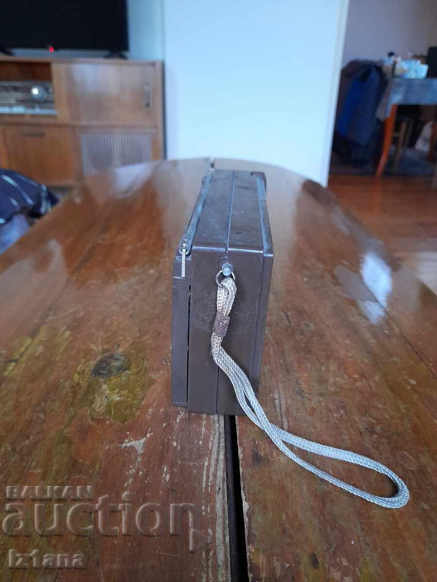 Старо радио,радиоприемник Респром РПМ 412 с цена 32.00 лв. | € 16.36