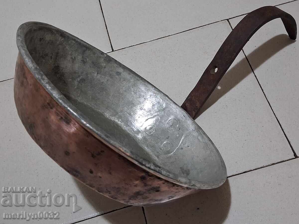 Auction  Old copper pan, copper, tray, copper vessel
