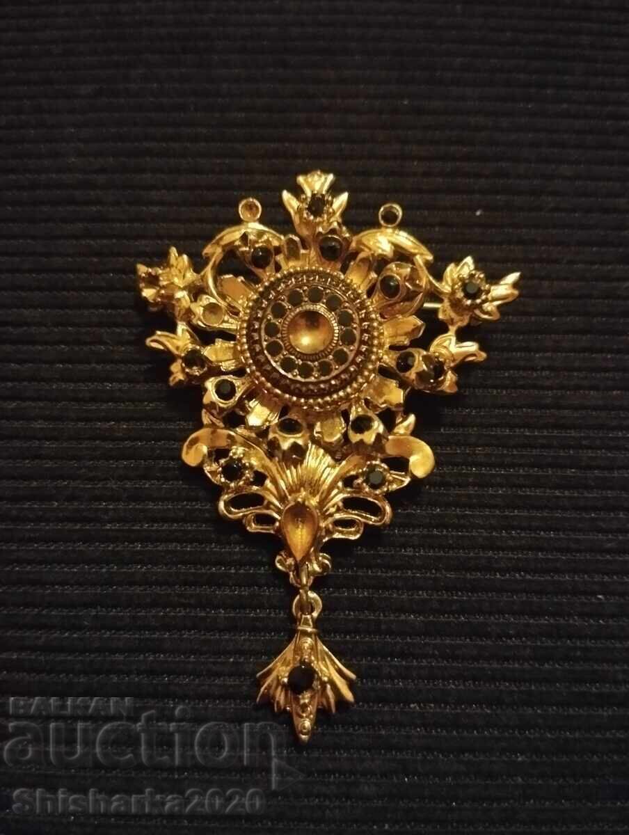 Βίντατζ καρφίτσα Sphinx δεκαετίας 1960 με τιμή 29.00 BGN | € 14.83