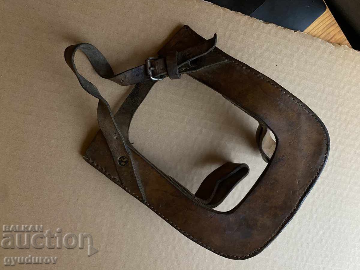 Shoulder blade carrier with price 8.00 BGN | € 4.09 Shoulder blade carrier with price 8.00 BGN | € 4.09