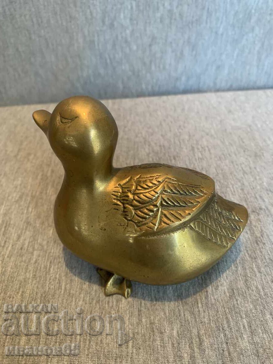 Bronze duck with price 20.00 BGN | € 10.23 Bronze duck with price 20.00 BGN | € 10.23