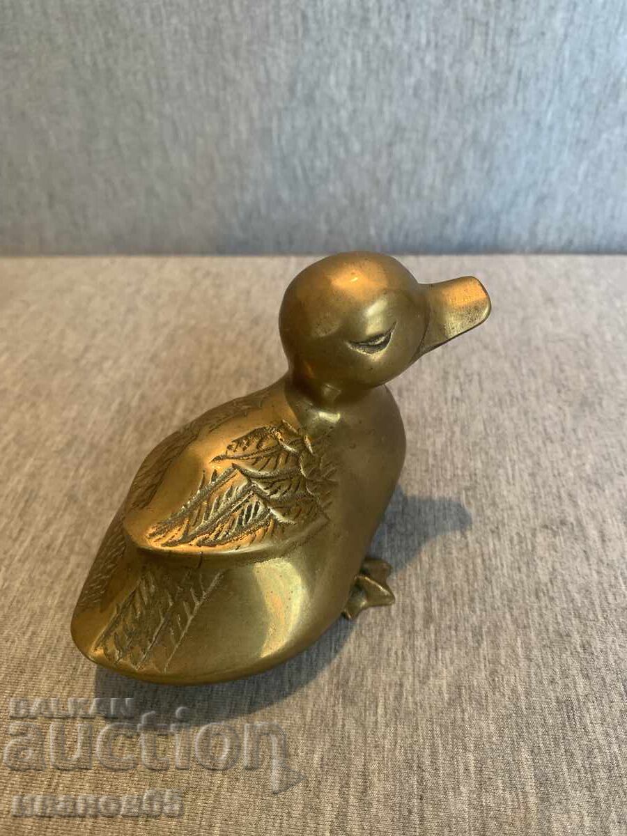 Auction Bronze duck Auction Bronze duck