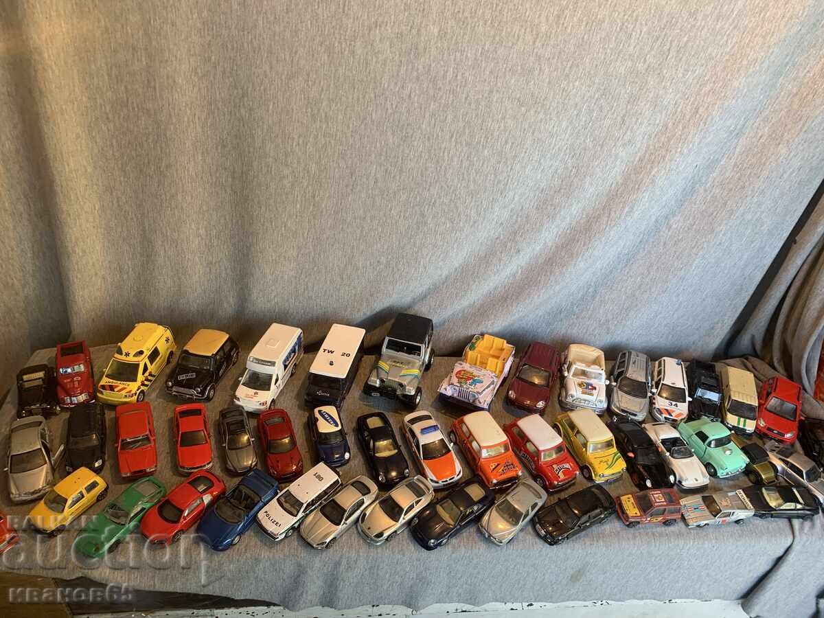 Large lot of toy cars with price 120.00 BGN | € 61.36 Large lot of toy cars with price 120.00 BGN | € 61.36