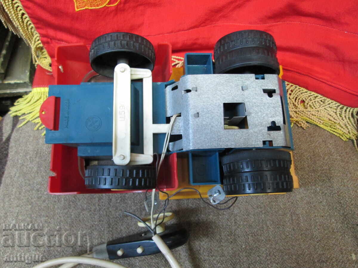 OLD SOVIET USSR TOY TRUCK WITH REMOTE CONTROL - 7