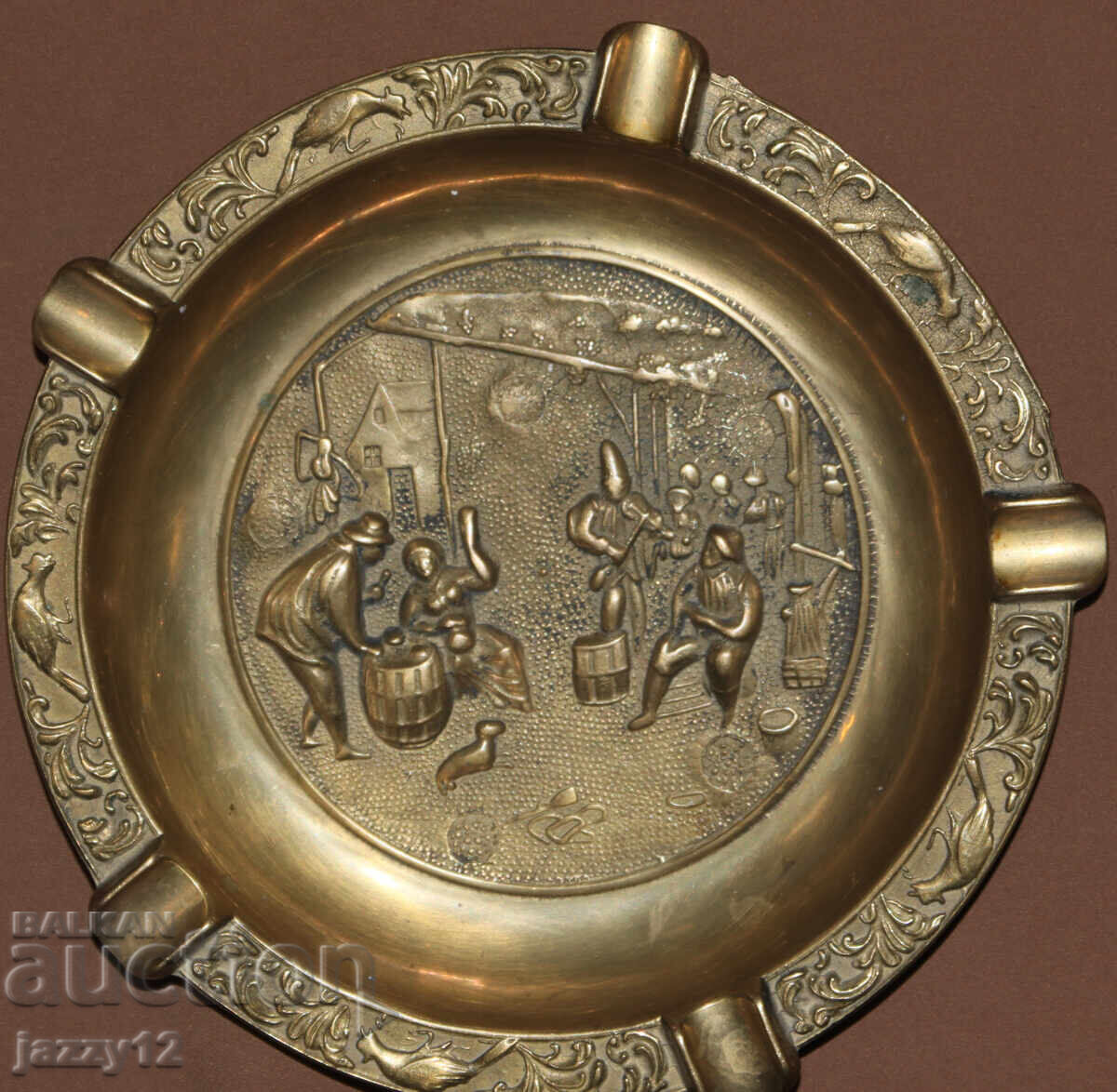 Δημοπρασία Βαρύ διακοσμητικό ορειχάλκινο τασάκι