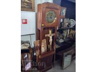 LARGE PARQUET CLOCK