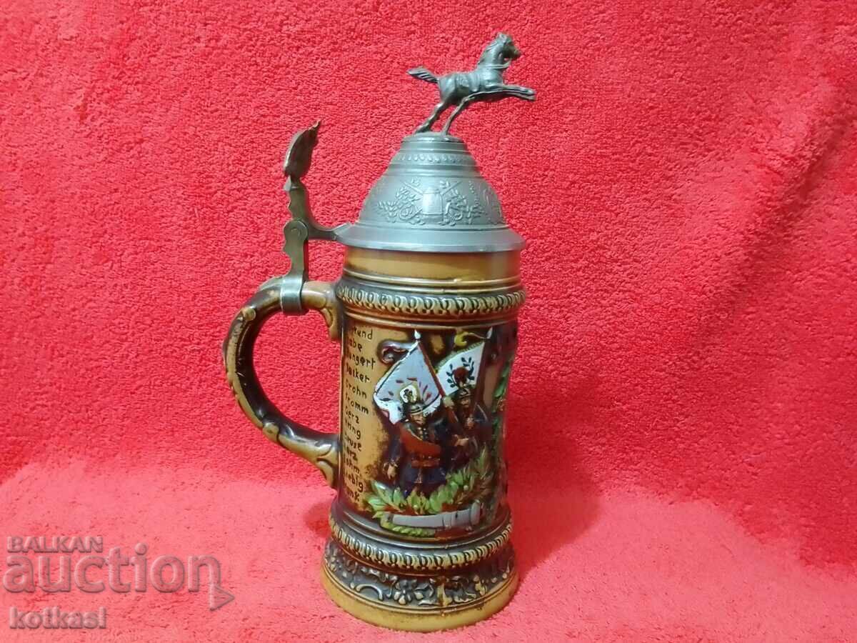 Δημοπρασία Χάλκινη κούπα με καπάκι 0,5 λίτρων Γερμανός Συνταγματάρχης Αετός Ιππασία Στρατιώτης