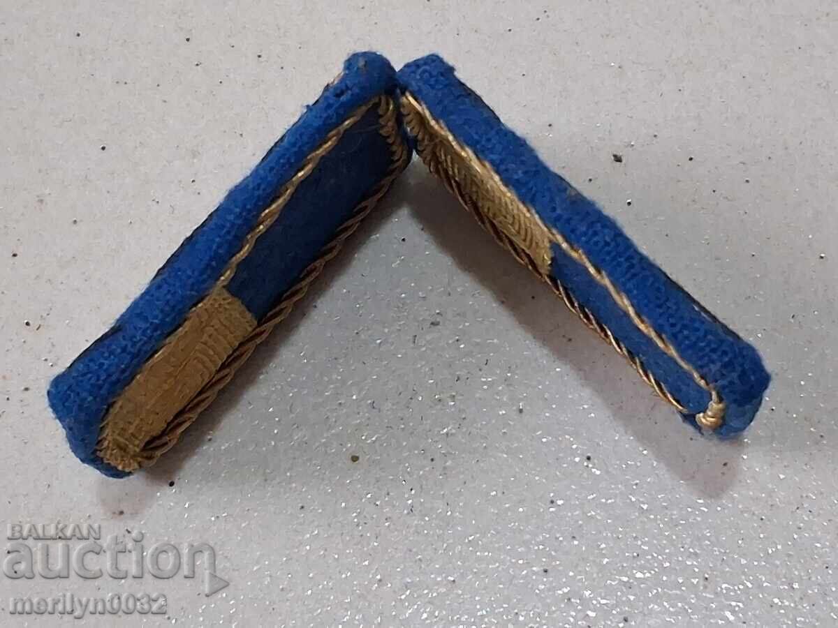 Παράδοση Καρφίτσες εμβλήματα στον σιδηρόδρομο της Λαϊκής Δημοκρατίας της Βουλγαρίας, επωμίδες εμβλήματα επωμίδας