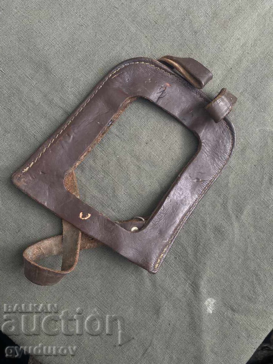 Shoulder blade carrier with price 8.00 BGN | € 4.09 Shoulder blade carrier with price 8.00 BGN | € 4.09