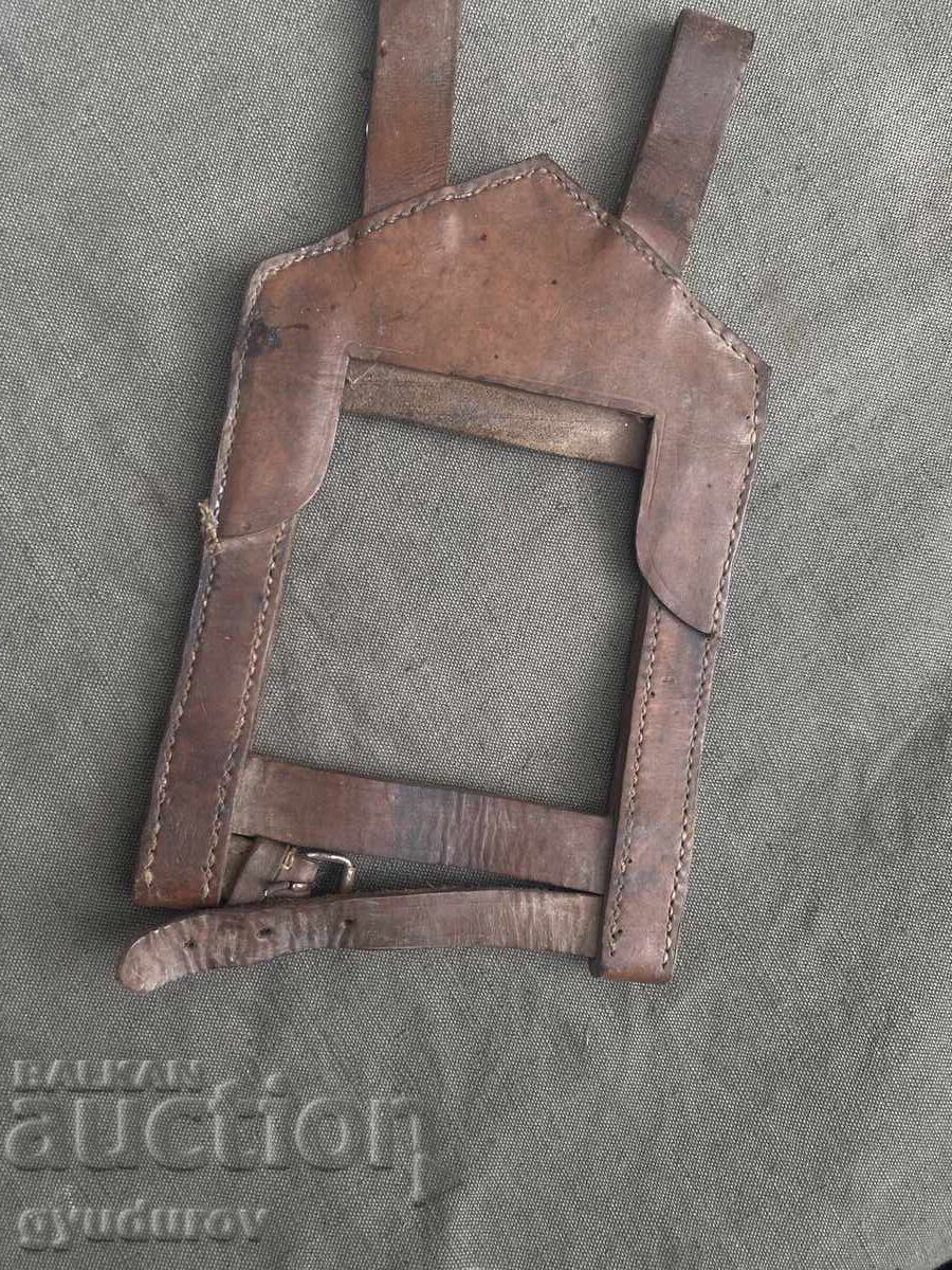 Shoulder blade carrier with price 8.00 BGN | € 4.09 Shoulder blade carrier with price 8.00 BGN | € 4.09