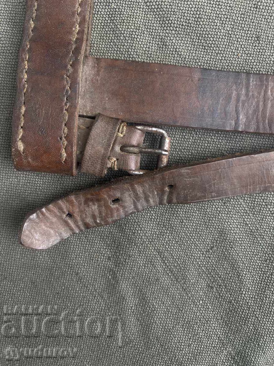 Auction Shoulder blade carrier Auction Shoulder blade carrier