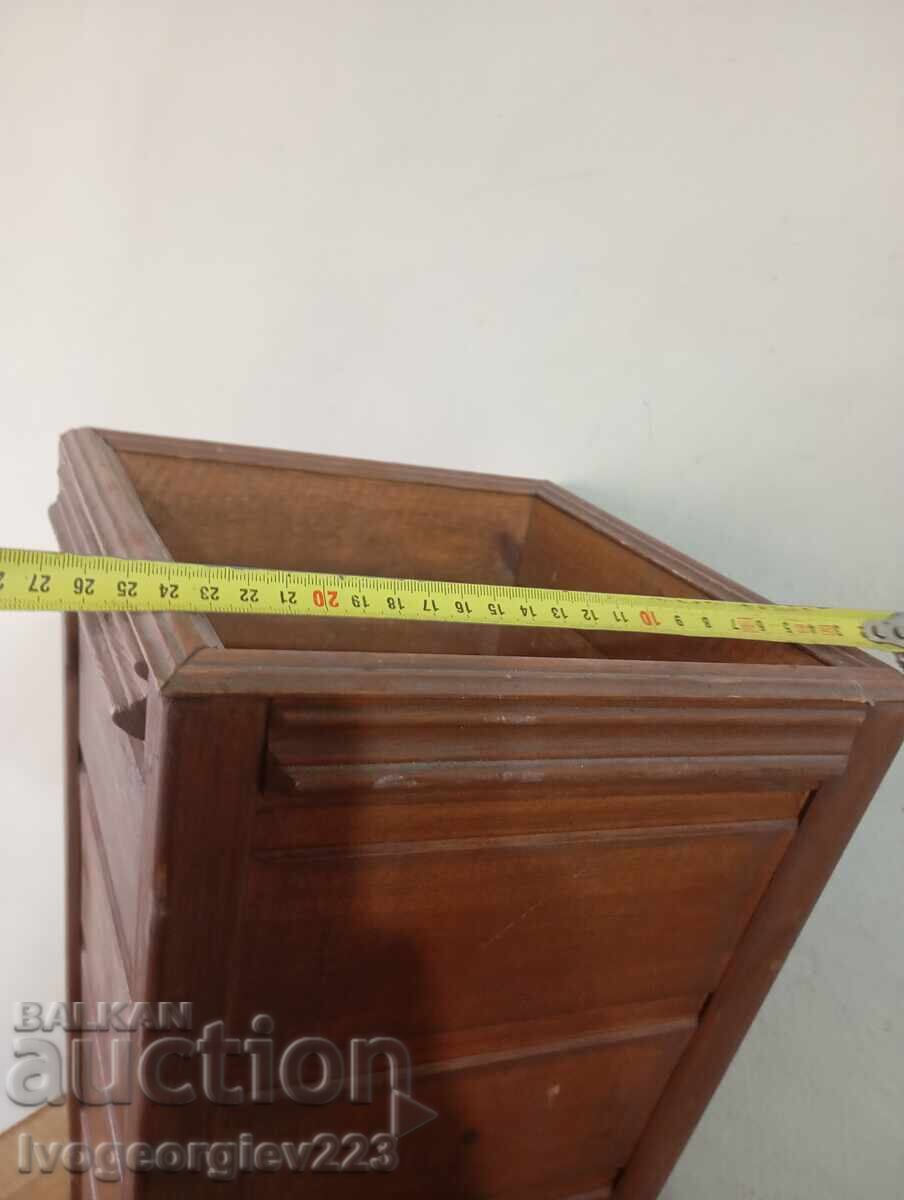 Licitație Suport de umbrele vintage Licitație Suport de umbrele vintage