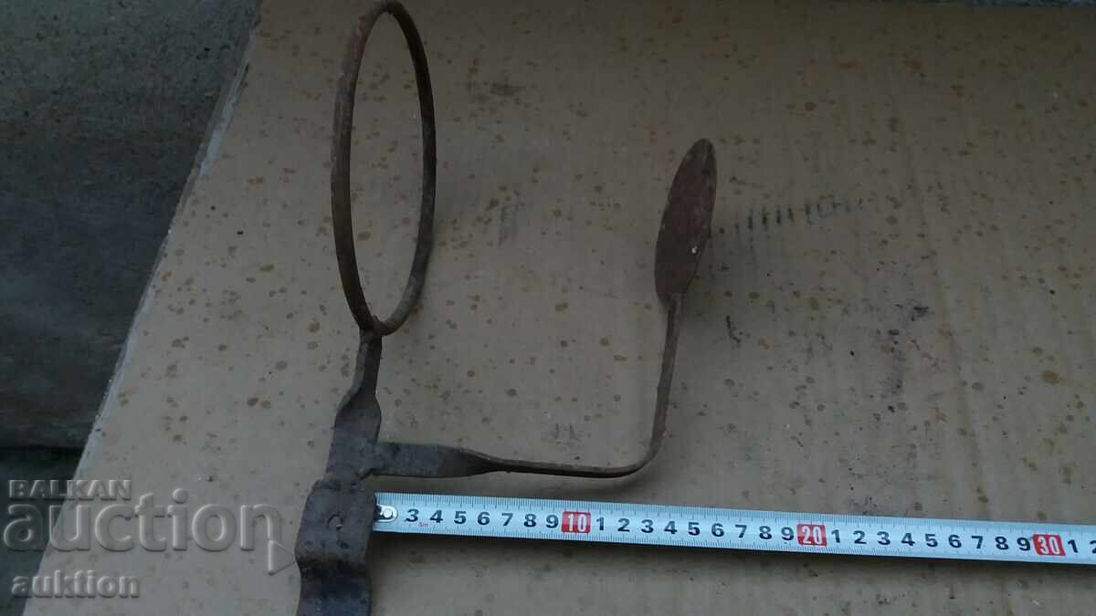 Δημοπρασία ΜΕΓΑΛΗ ΜΕΤΑΛΛΙΚΗ ΒΑΣΗ ΓΙΑ ΤΟΙΧΟ - ΓΛΑΣΤΡΑ